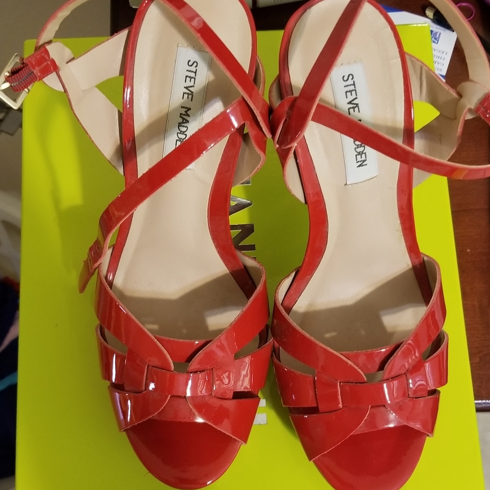 Steve Madden red heels